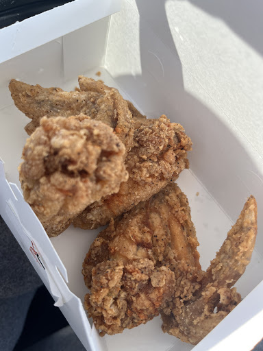 Photo of Membertou Chicken & Deli - Autwen Ma'sl, Wally Bernard Awti #38, Membertou, NS B1S 2P6